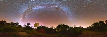 Arizona - Listening to the Galactic Rhapsody - Kitt Peak Radio Telescope - 360