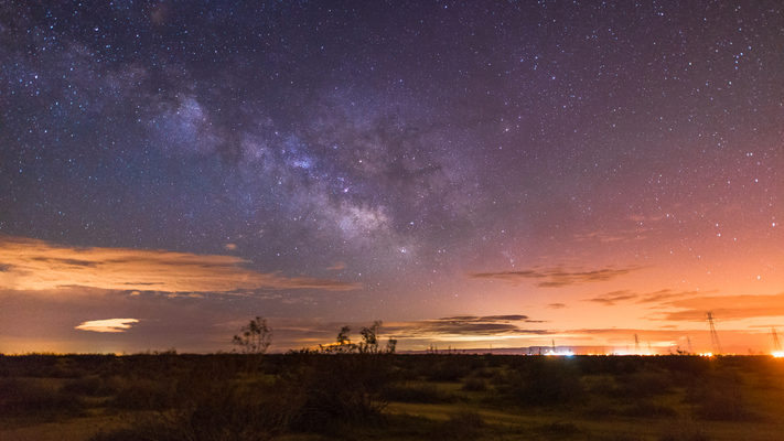 Cramer Junction and the Lights of LA - Milky Way Timelapse