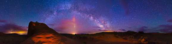 Utah - Jail Rock and the Milky Way - Needles Overlook - 360
