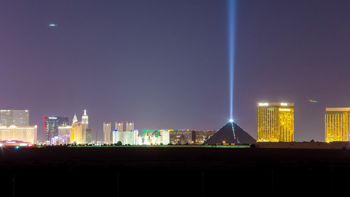 Nevada - Las Vegas - Luxor at Night