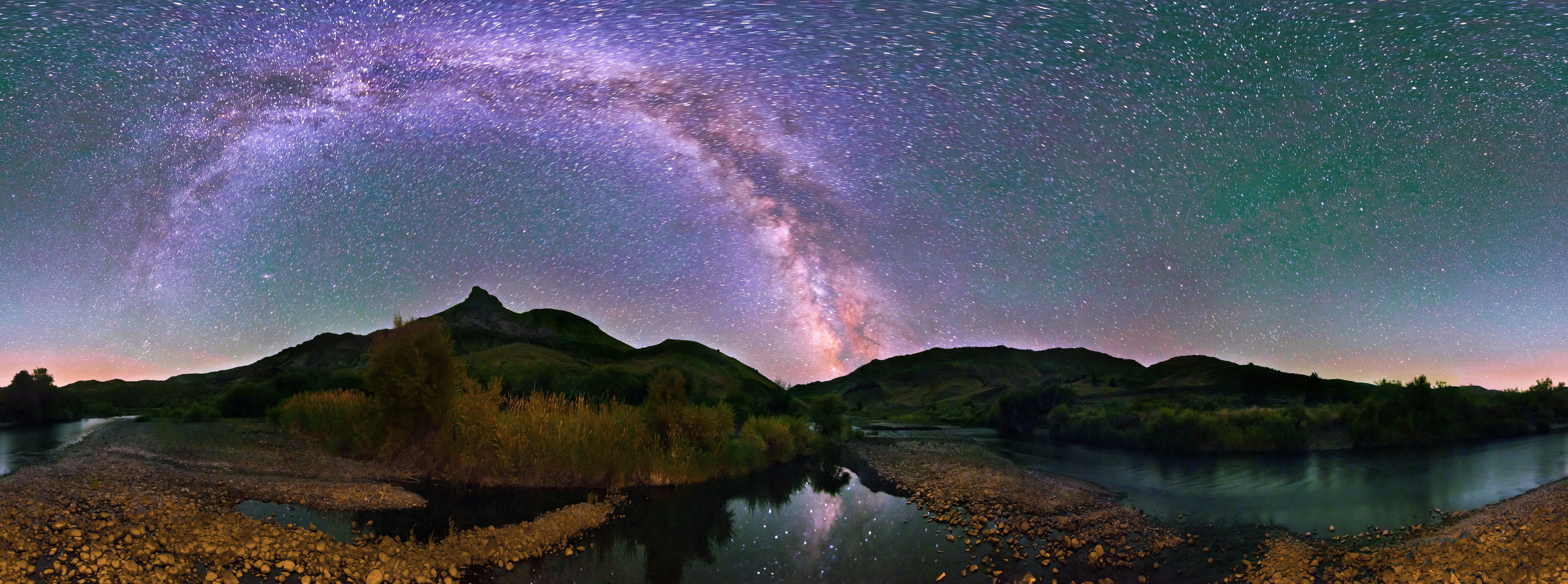 Oregon - John Day River and Sheep Rock Under Milky Way Starscape - 360